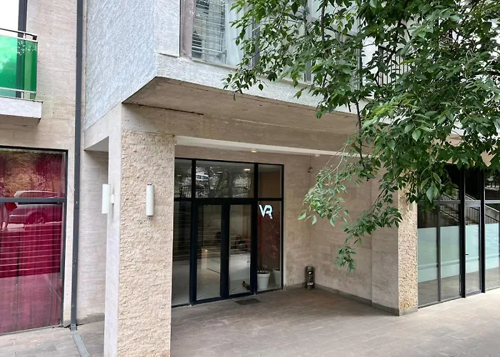 Krtsanisi Apartment With Pool